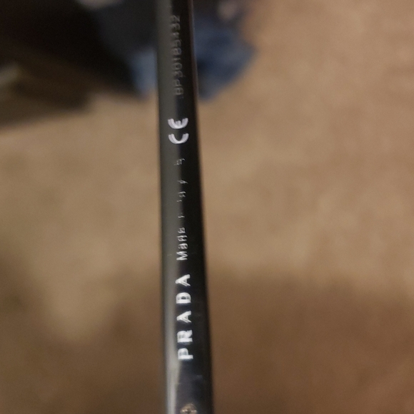 Prada sunglasses - Picture 10 of 12